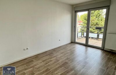 location appartement 740 € CC /mois à proximité de Saint-Cyr-sur-Loire (37540)