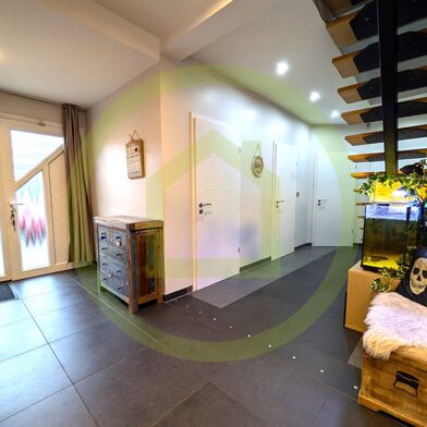 Maison 8 pièces 397000 €