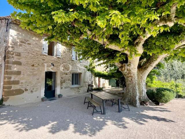 Propriété au cœur de Beaumes-de-Venise avec 3 gites et piscine s — photo du bien