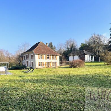 Maison 9 pièces 590000 €