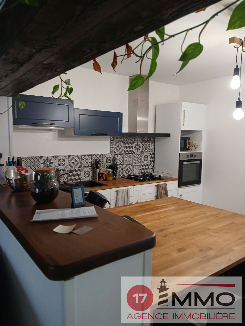 Villa / Maison  T4 à vendre Tonnay-Charente 17430