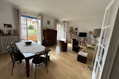 Appartement 3 pièces 255000 €