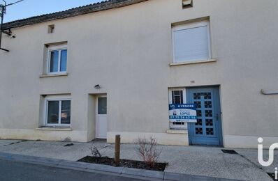 vente immeuble 183 000 € à proximité de Vaux-Rouillac (16170)