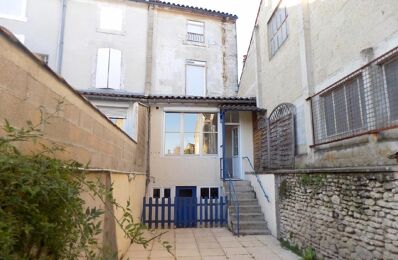 location maison 868 € CC /mois à proximité de Chaniers (17610)