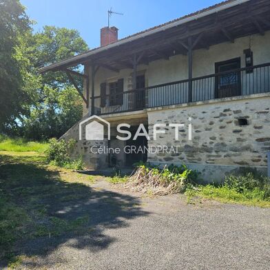 Maison 6 pièces 127000 €