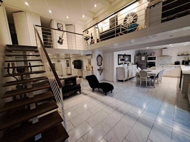 Appartement — photo 1