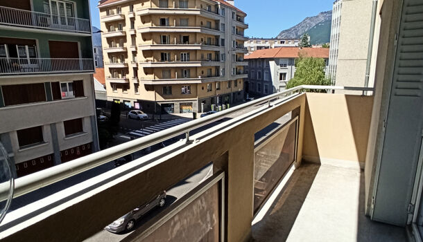 Appartement 3 pièces  à louer Grenoble 38000