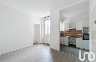 location appartement 650 € CC /mois à proximité de Reuil (51480)