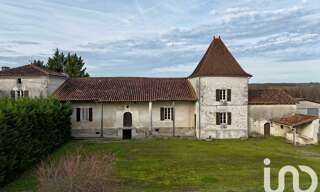 Maison 13 Pièces 315 m² à vendre à Montmoreau (16190)