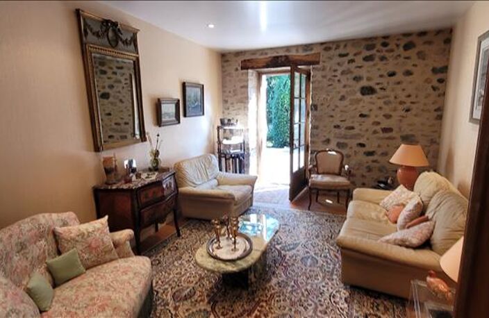 Maison en pierre de 7 pièces principales — photo 3