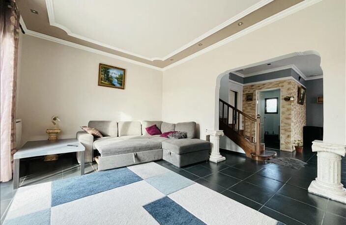 Maison de bourg de 5 pièces principales — photo 2