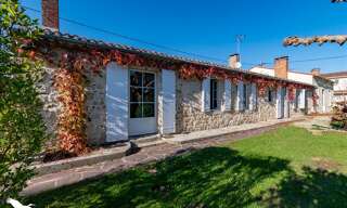 Maison 11 Pièces 289 m² à vendre à Queyrac (33340)