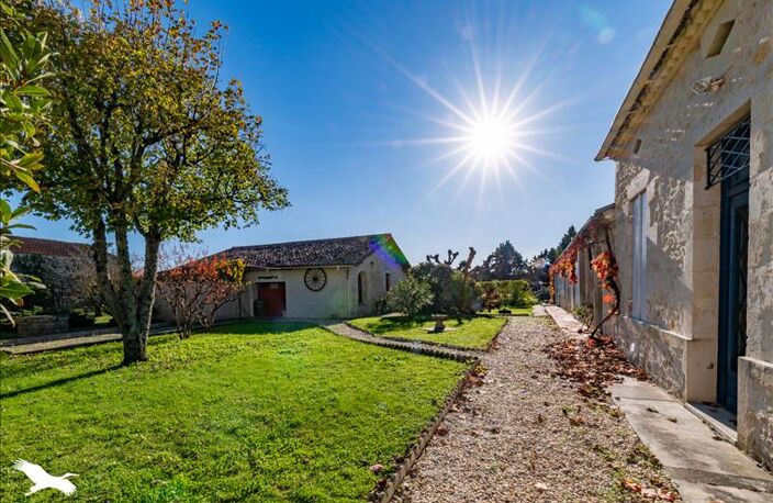 Maison en pierre de 11 pièces principales — photo 3