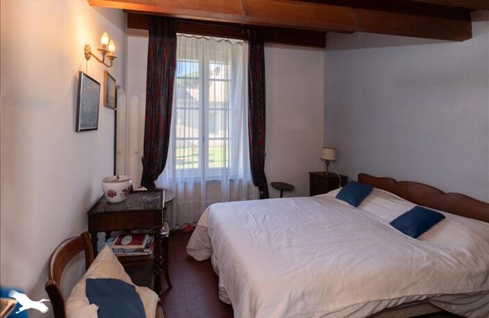 Maison en pierre de 11 pièces principales — photo 4