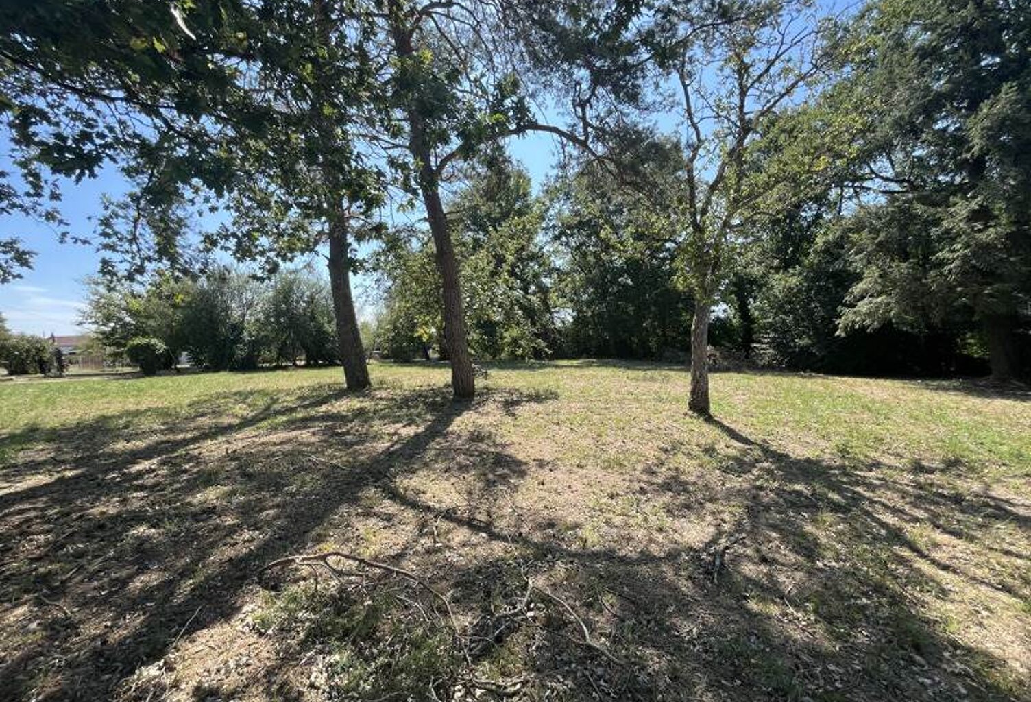Terrain à bâtir de 0 pièces principales — photo 1
