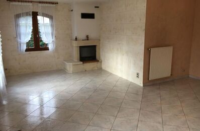 location maison 1 230 € CC /mois à proximité de Avensan (33480)