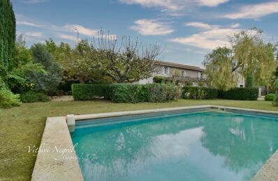 maison 8 pièces 220 m2 à vendre à Mouriès (13890)