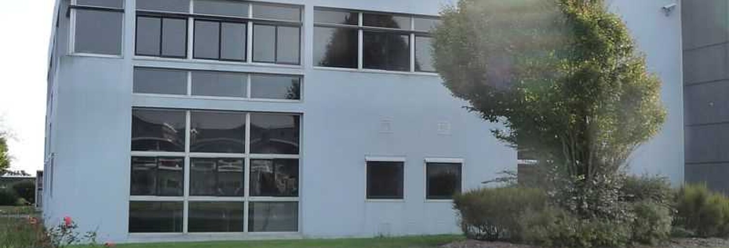 Bureau  1804 m² à louer à Plouzané (29280)