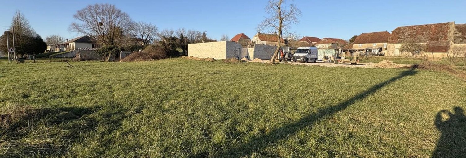 Terrain  645 m² à vendre à Gy (70700)