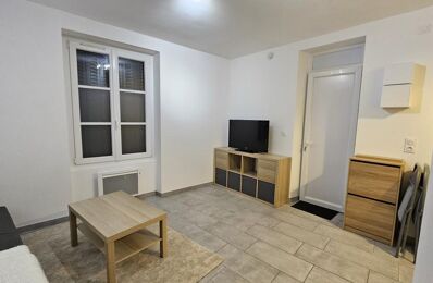 location appartement 730 € CC /mois à proximité de Sceaux (92330)