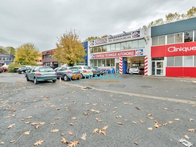 A LOUER  local de 353m² ZI TORCY SUD — photo 1