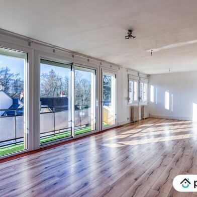 Appartement 4 pièces 245000 €