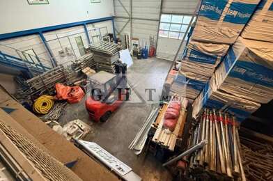 Local industriel  3900 €