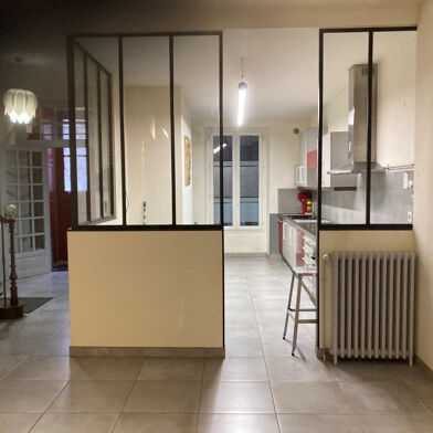 Maison 10 pièces 228 m²