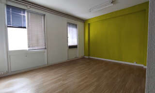 Bureau  22 m² à louer à Artigues-près-Bordeaux (33370)