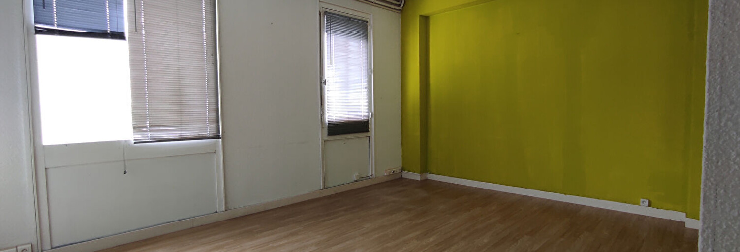 Bureau  22 m² à louer à Artigues-près-Bordeaux (33370)