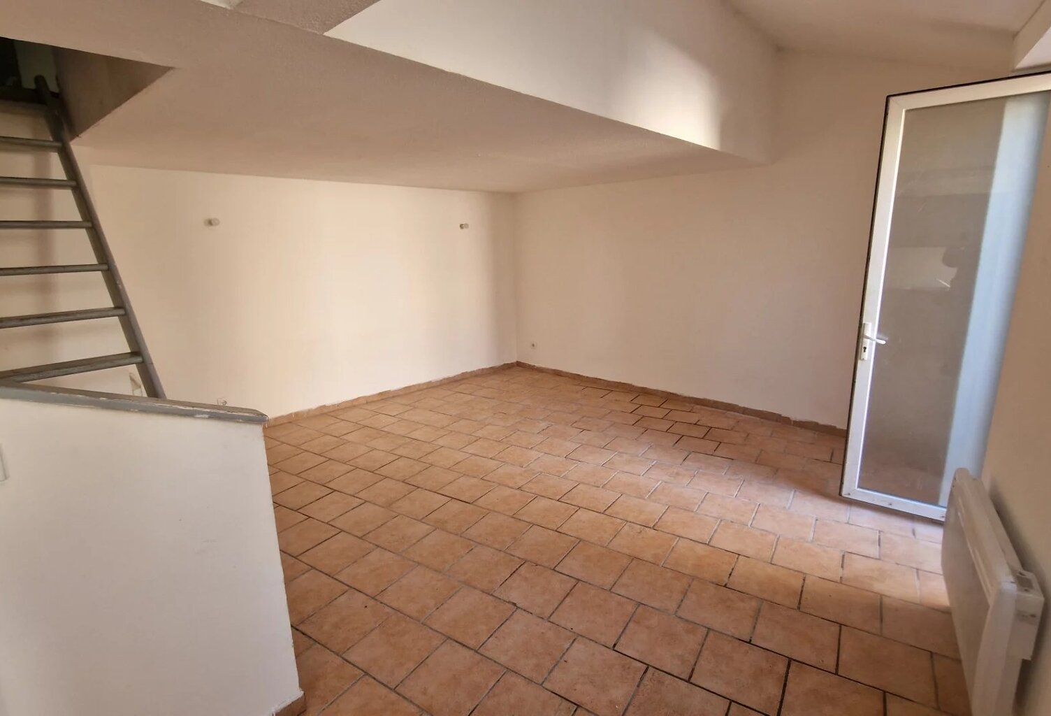 Appartement T3 avec terrasse — photo 1