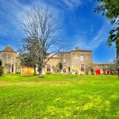 Maison 10 pièces 549900 €