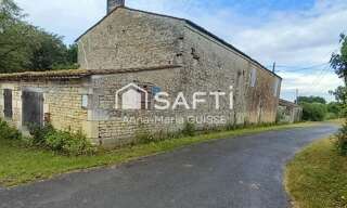 Maison 10 Pièces 148 m² à vendre à Sainte-Même (17770)