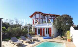 location vacances Maison 5 Pièces 180 m² à Biarritz (64200)