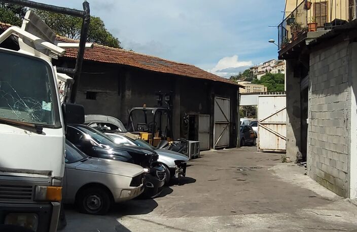 MURS COMMERCIAUX 152.25M² — photo 2