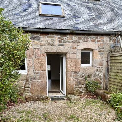 Maison 12 pièces 270400 €