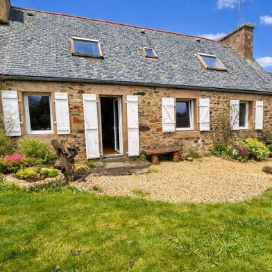 Maison 12 pièces 270400 €