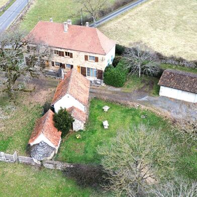 Maison 10 pièces 275600 €