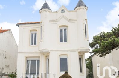 vente maison 940 000 € à proximité de Soubise (17780)