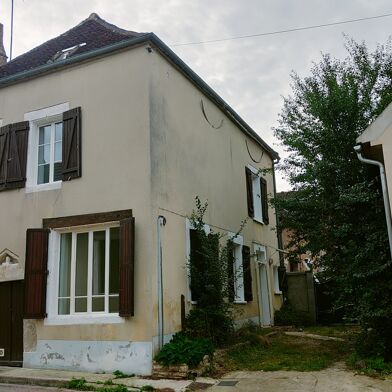 Maison 5 pièces 79000 €