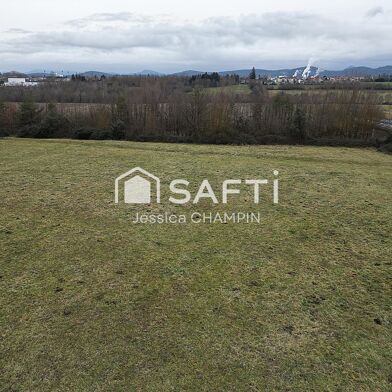 Terrain 2501 m²