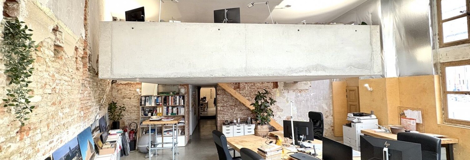 Bureau  205 m² à louer à Toulouse (31000)