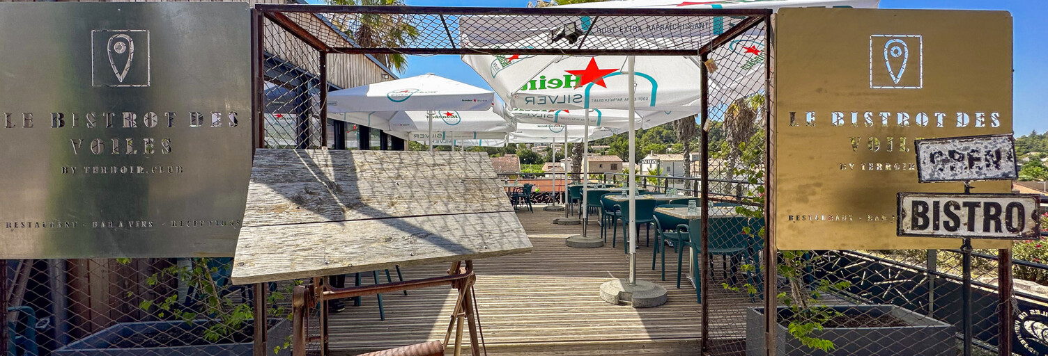 Commerce  360 m² à vendre à Pierrefeu-du-Var (83390)