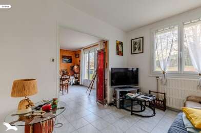 Appartement 4 pièces 207675 €