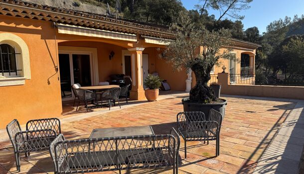 Villa / Maison 6 pièces  à vendre Vidauban 83550