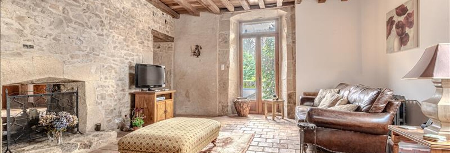 Maison 5 Pièces 145 m² à vendre à Nantiat (87140)