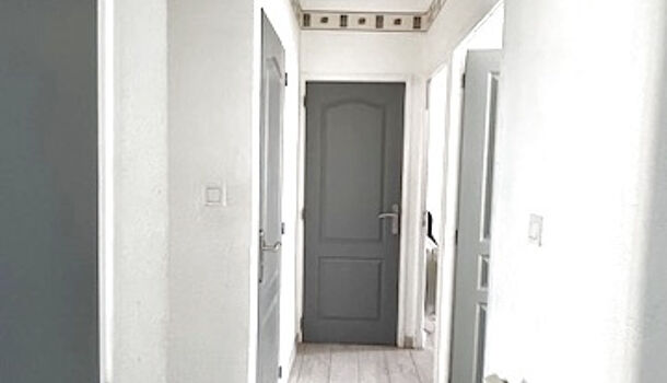 Appartement 4 pièces  à vendre Peyrolles-en-Provence 13860