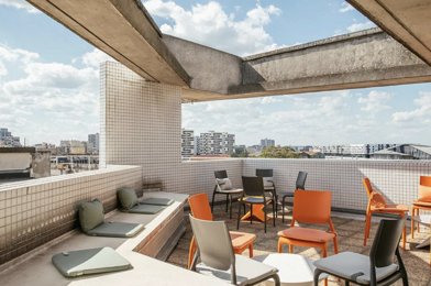 Appartement 1 pièces 139860 €