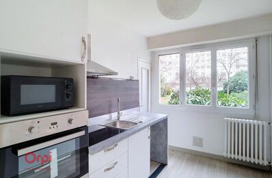 location appartement 950 € CC /mois à proximité de Brains (44830)