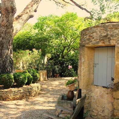 Maison 4 pièces 1350 €